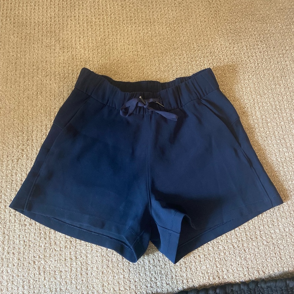 NWOT Lululemon Casual Cinchable High Waist Shorts